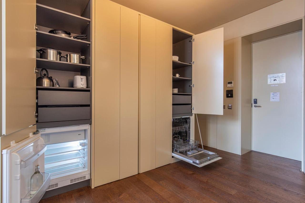 8 Building Apartments Лиссабон Экстерьер фото
