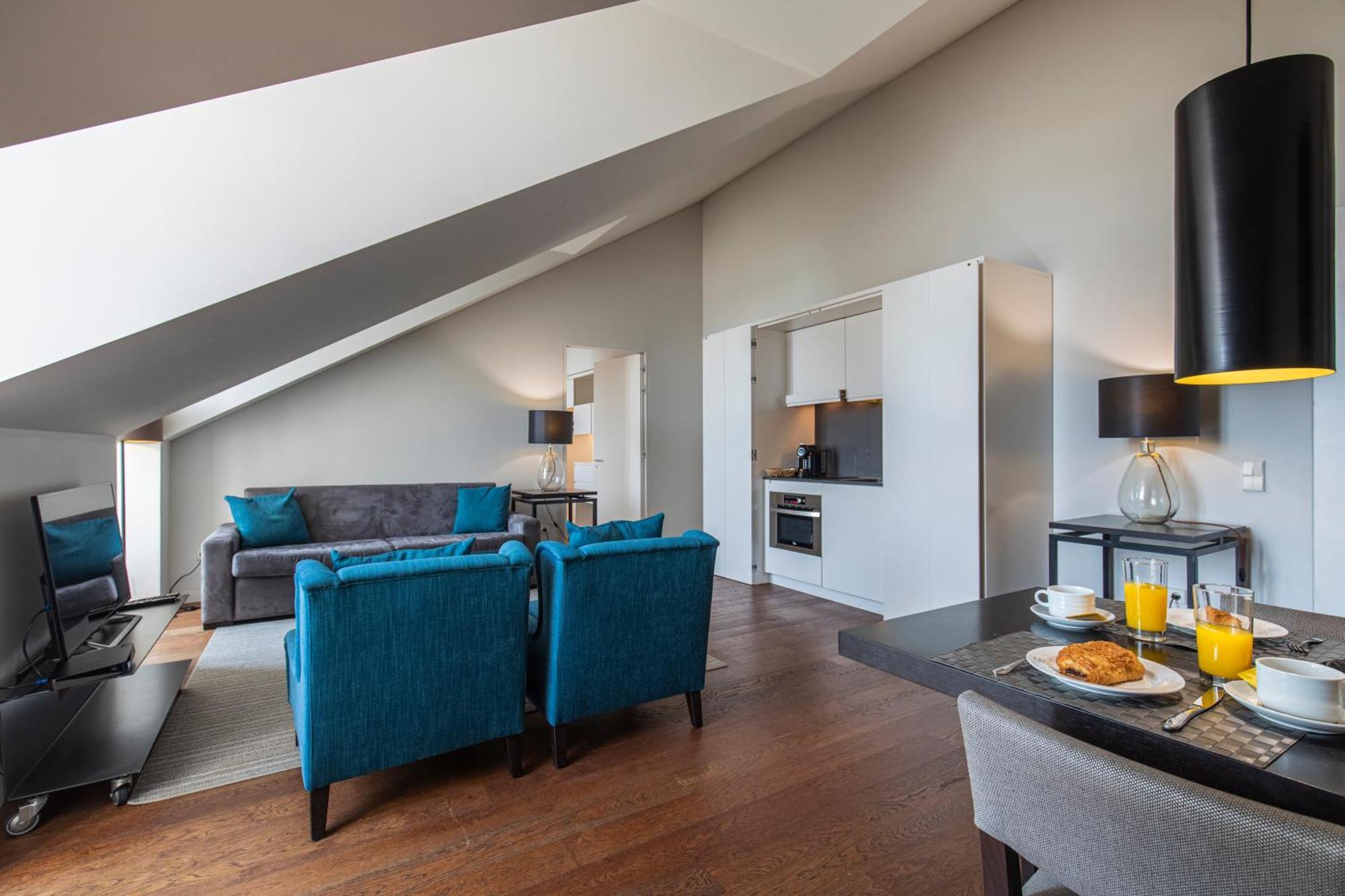 8 Building Apartments Лиссабон Экстерьер фото